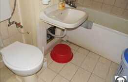 Garsoniera de vanzare 28 mp utilit, etaj intermediar, zona strazii Bucegi!