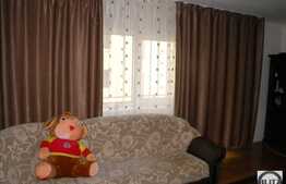 Vanzare apartament decomandat cu 3 camere, 80 mp,  parcare subterana