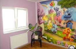 Vanzare apartament decomandat cu 3 camere, 80 mp,  parcare subterana