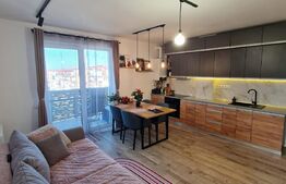 Apartament semidecomandat, 3 camere, parcare, lift, zona Eroilor