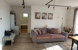 Apartament semidecomandat, 3 camere, parcare, lift, zona Eroilor