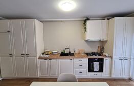 Apartament modern, 53 mp, lift, garaj, priveliste, zona Teilor