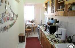 Apartament 1 camera, decomandat, 45 mp utili, boxa la subsol, zona Piata Marasti