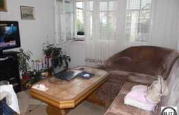 Apartament 3 camere, semidecomandat, 54 mp, boxe la subsol, zona Aleea Retezat