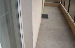 Apartament cu 2 camere de inchiriat, decomandat, 60 mp utili, zona Campului