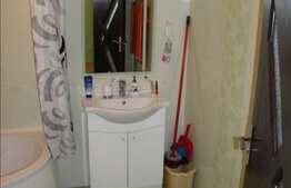 Apartament cu 2 camere de inchiriat, decomandat, 60 mp utili, zona Campului