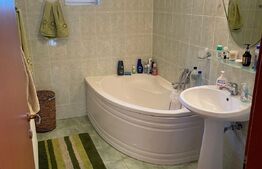 Casa de vacanta P+M de 147 mp, cu teren de 500 mp, Bran