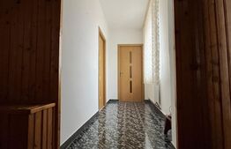Apartament 4 camere, 120 mp, curte, zona UMF