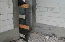 Mansarda inalta, 2 camere 58 mp utili plus doua balcoane, semifinisat