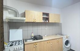 Garsoniera, decomandata, 42 mp, balcon, zona strazii Eroilor 