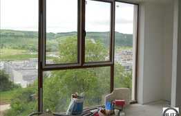 Vanzare 4 camere, suprafata generoasa, garaj inclus in pret! Zona Polus Center!