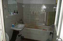 2 camere decomandate, 54 mp, etaj intermediar, zona linistita