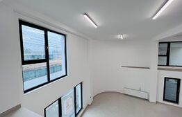 Spatiu comercial, 178 mp, vitrina uriasa, zona Pietei Abator