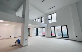 Spatiu comercial, 178 mp, vitrina uriasa, zona Pietei Abator