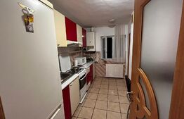Apartament 3 camere, 70 mp, decomandat, zona strazii Lunii 