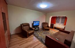 Apartament 3 camere, 70 mp, decomandat, zona strazii Lunii 