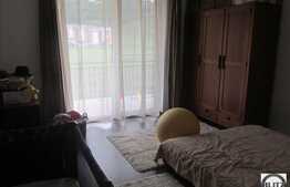 2 camere, etaj intermediar, loc de parcare inclus in pret, zona Profi!