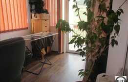 2 camere, etaj intermediar, loc de parcare inclus in pret, zona Profi!