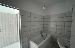 Apartament 3 camere, 2 bai, 61.40mp, semidecomandat, etaj intermediar, zona Terra