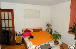 Vanzare 3 camere, 65 mp utili, zona Viilor, cu boxa si parcare