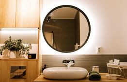 Apartament de lux, 2 camere, parcare, zona Vivo