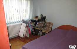 Apartament 3 camere, 70 mp, semidecomandat, parcare, zona strazii C-tin Brancusi