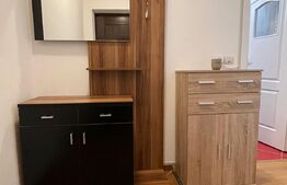 Apartament 2 camere, decomandat, etaj 2, parcare, zona Sesul de Sus