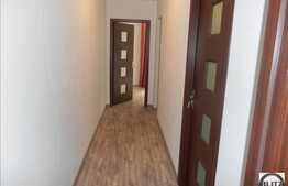 Apartament de vanzare cu 3 camere, 70 mp utili, renovat, zona Piata Hermes!