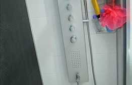 2 camere, 54 mp utili,  mobilat modern, boxa la subsol, zona strazii Plopilor