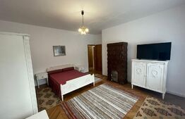 Apartament cu 3 camere, 98 mp, 2 balcoane, zona Centrala