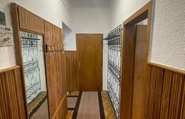 Apartament cu 3 camere, 98 mp, 2 balcoane, zona Centrala