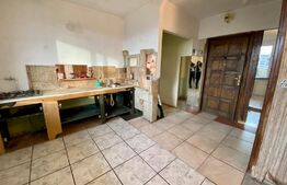 Apartament de 2 camere, 48 mp, etaj intermediar, zona Unirii