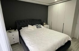 Penthouse 3 camere mobilat lux ,73 mp utili ,terasa 78 mp, zona Teilor