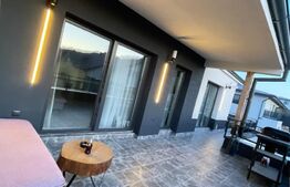 Penthouse 3 camere mobilat lux ,73 mp utili ,terasa 78 mp, zona Teilor