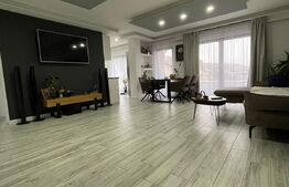 Penthouse 3 camere mobilat lux ,73 mp utili ,terasa 78 mp, zona Teilor