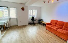 Apartament 5 camere, 130mp, parcare, zona Teilor