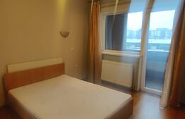 Garsoniera de 37 mp, etaj intermediar, imobil nou, parcare, zona Vivo