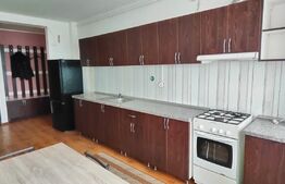 Apartament de 37 mp, etaj intermediar, imobil nou, parcare, zona Vivo