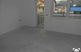 Apartament 3 camere, decomandat, 90 mp utili, parcare, zona strazii Campului