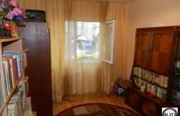 4 camere, 77 mp, decomandat, parcare, boxa la subsol, zona strazii Izlazului!