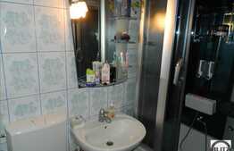 4 camere, 77 mp, decomandat, parcare, boxa la subsol, zona strazii Izlazului!