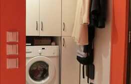 Vanzare apartament 2 camere, 57 mp, complet renovat in 2013, Zona Meteor