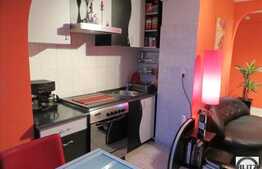 Vanzare apartament 2 camere, 57 mp, complet renovat in 2013, Zona Meteor