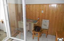 Vanzare apartament 2 camere, 50 mp, decomandat, boxa, zona strazii Donath!