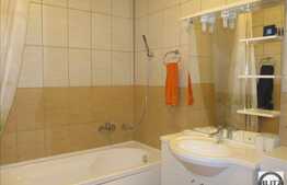 Apartament la prima inchiriere, 2 camere, 57 mp, AC, cu parcare, zona Florilor!