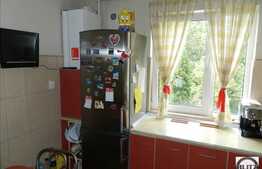 Apartament 4 camere, semidecomandat, 78 mp utili, parcare, zona strazii Bucium