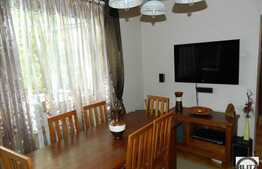 Apartament 4 camere, semidecomandat, 78 mp utili, parcare, zona strazii Bucium