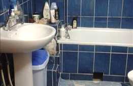 Apartament de vanzare, 2 camere, 42 mp, balcon, zona strazii Alverna!