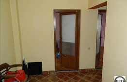 3 camere, decomandat, 93 mp, etaj intermediar, parcare, zona strazii Donath!