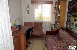 Vanzare 3 camere decomandate, 63 mp utili, balcon, finisat clasic, zona Pasteur!